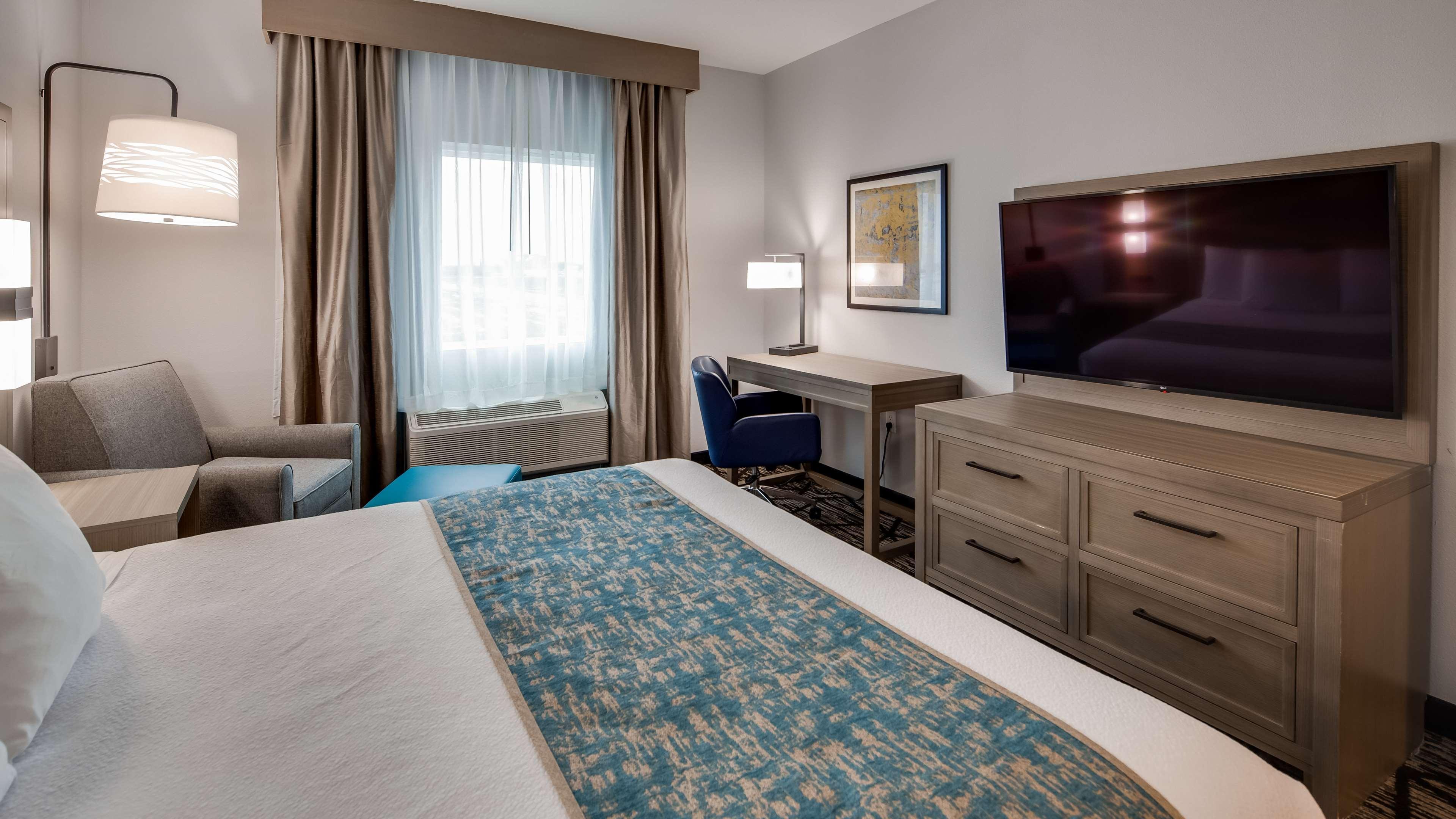 Best Western Plus Mid County Port Arthur Exterior photo