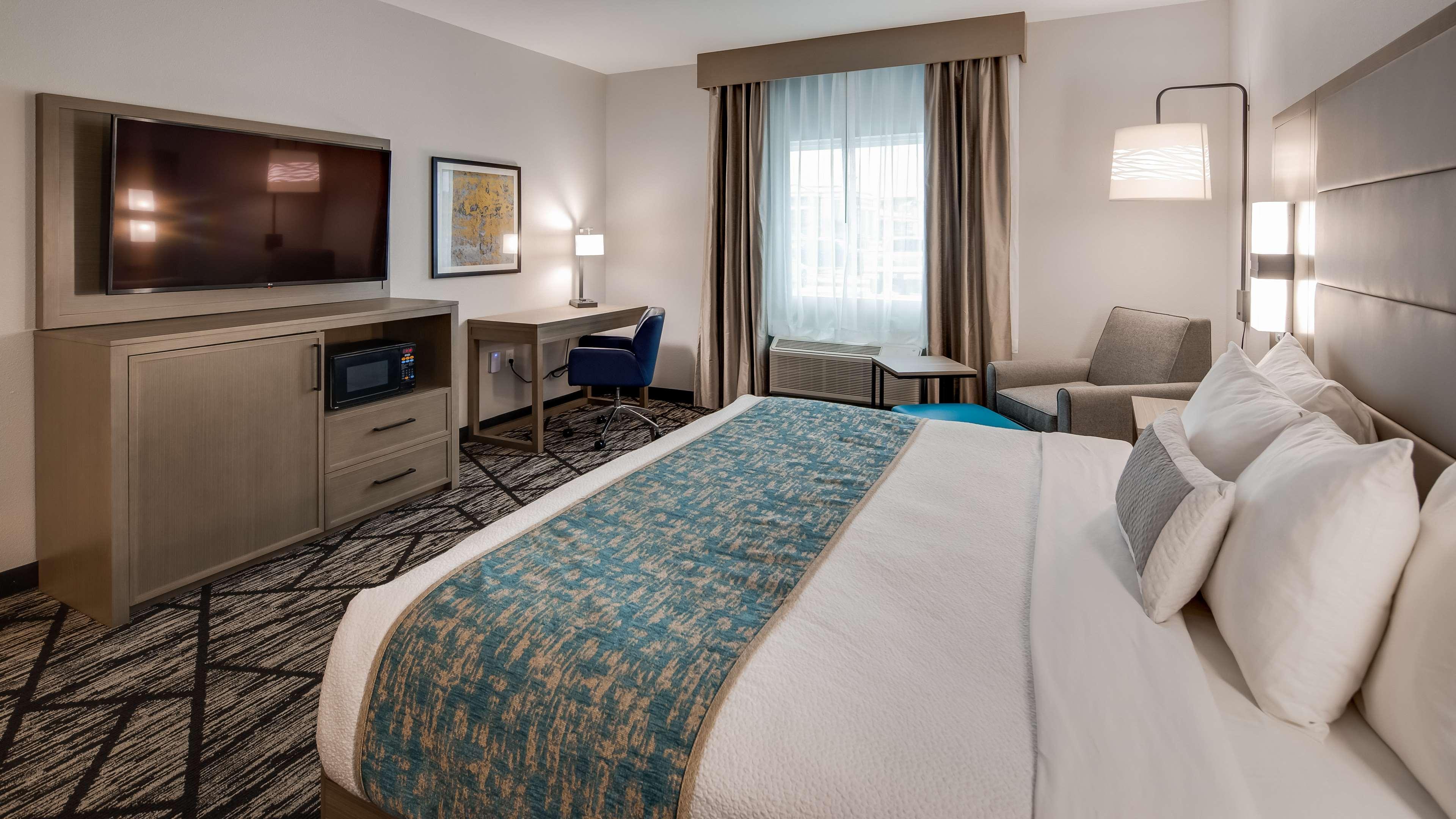 Best Western Plus Mid County Port Arthur Exterior photo